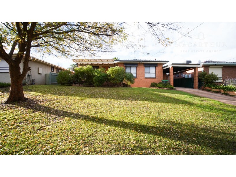 7 Buchhorn Street, Tolland NSW 2650