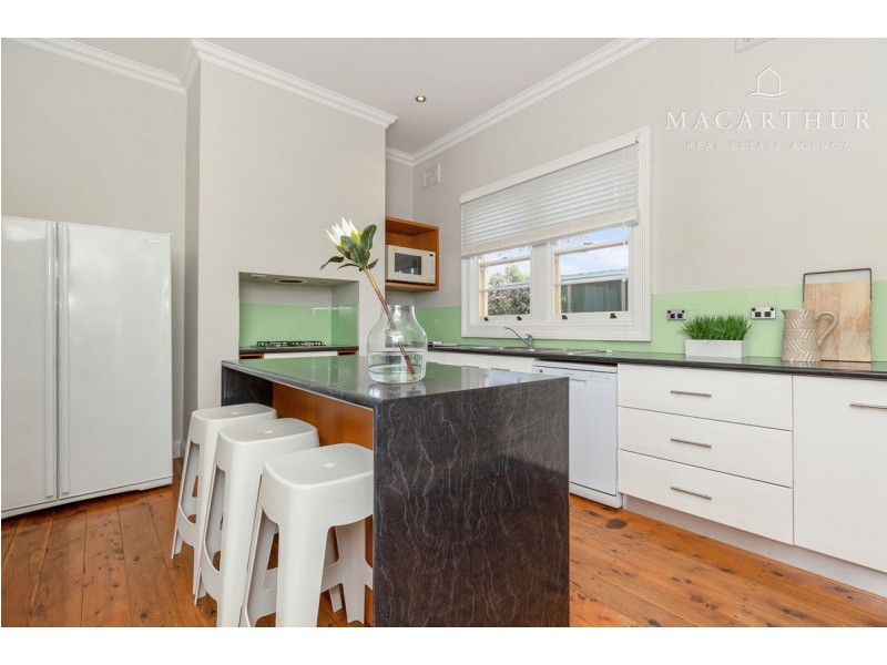 106 Gurwood Street, Wagga Wagga NSW 2650