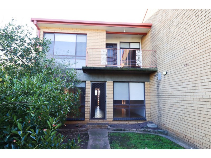 4/4-6 Thorne Street, Wagga Wagga NSW 2650