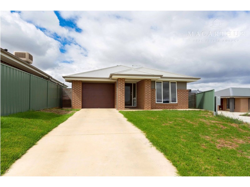 9B Gimlet Place, Forest Hill NSW 2651