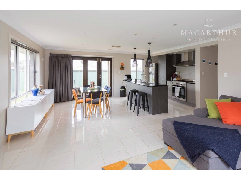 9B Gimlet Place, Forest Hill NSW 2651