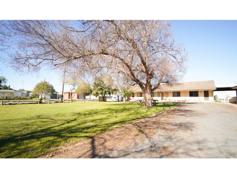 7/1-3 Matthews Street, Lockhart NSW 2656