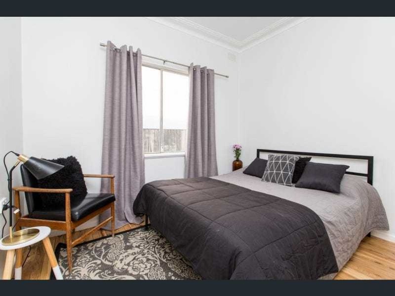 13 Ceduna Street, Mount Austin NSW 2650