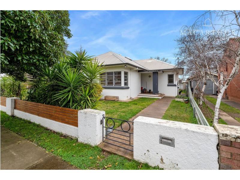 7 North Parade, Wagga Wagga NSW 2650