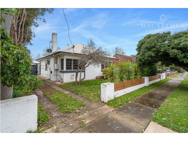 7 North Parade, Wagga Wagga NSW 2650