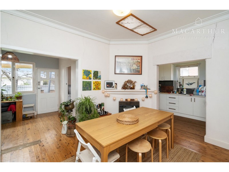 7 North Parade, Wagga Wagga NSW 2650