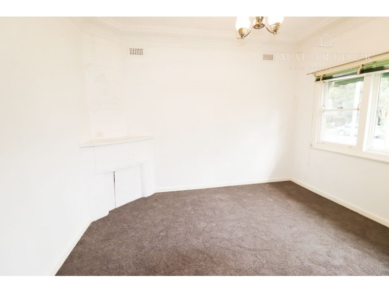 35 Mason Street, Wagga Wagga NSW 2650