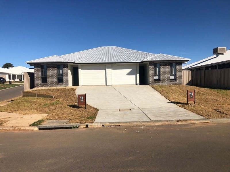 2/34 Gasnier Loop, Boorooma NSW 2650