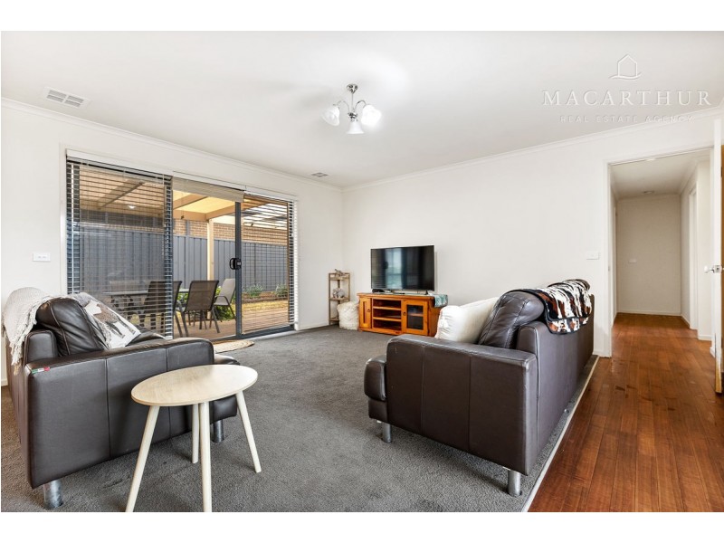 2a Galleon Place, Estella NSW 2650