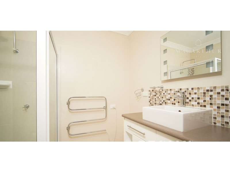 1/7 Bedervale Street, Bourkelands NSW 2650