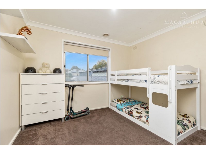 2 Parkhurst Street, Tolland NSW 2650