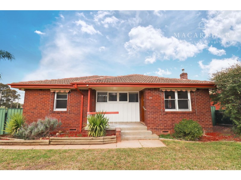 25 Edney Street, Kooringal NSW 2650