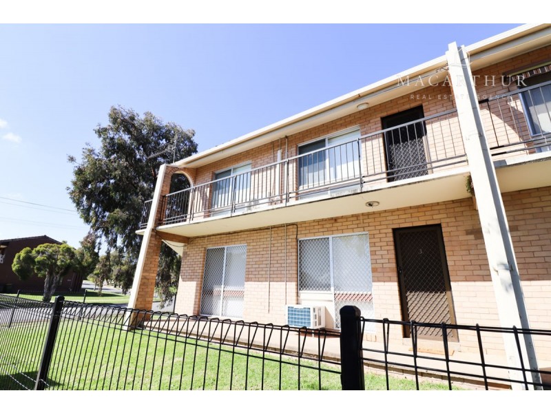 6/4 Nordlingen Drive, Tolland NSW 2650