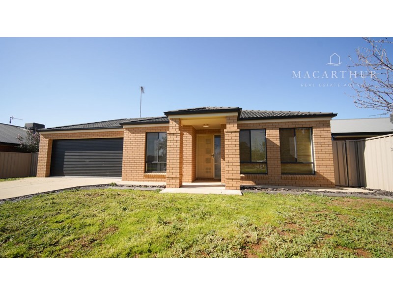 9 Apprentice Avenue, Ashmont NSW 2650