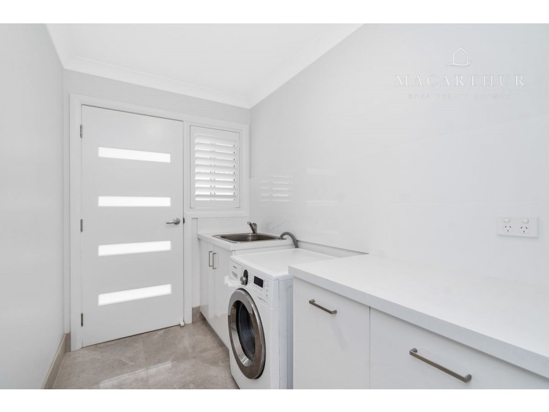 29 Gasnier Loop, Boorooma NSW 2650