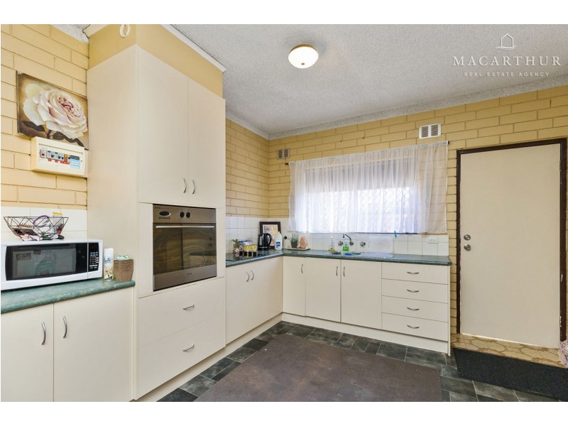 1-4/19 Nordlingen Drive, Tolland NSW 2650