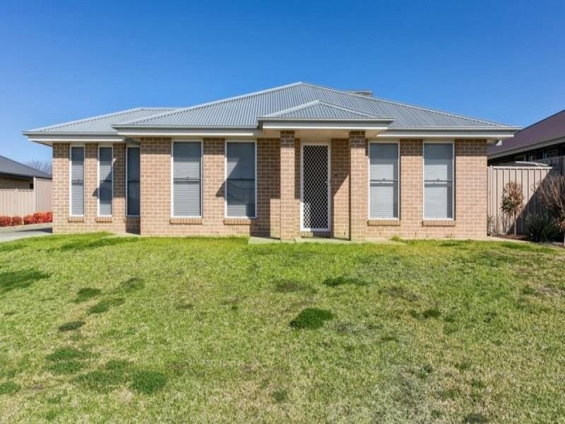 1/14 Willang Crescent, Wagga Wagga NSW 2650