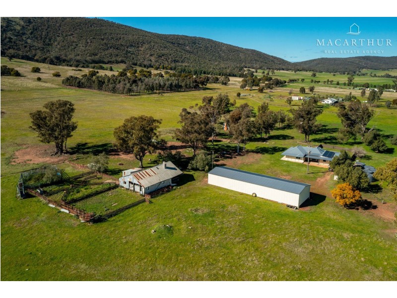 “Rockedge” 363 Vincents Road, The Rock NSW 2655