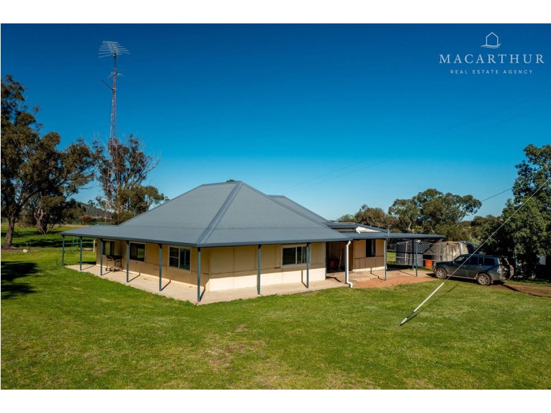 “Rockedge” 363 Vincents Road, The Rock NSW 2655