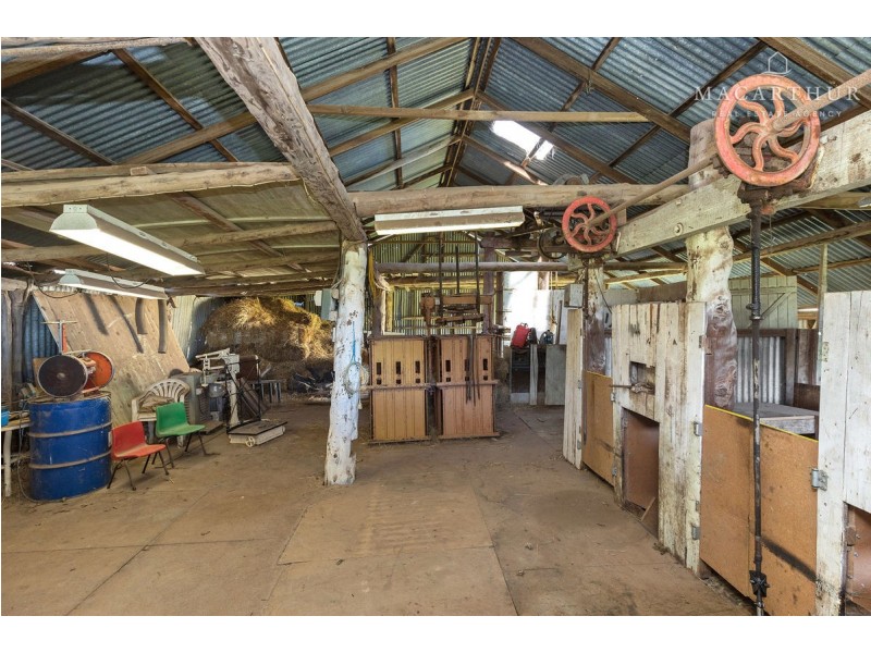 “Rockedge” 363 Vincents Road, The Rock NSW 2655