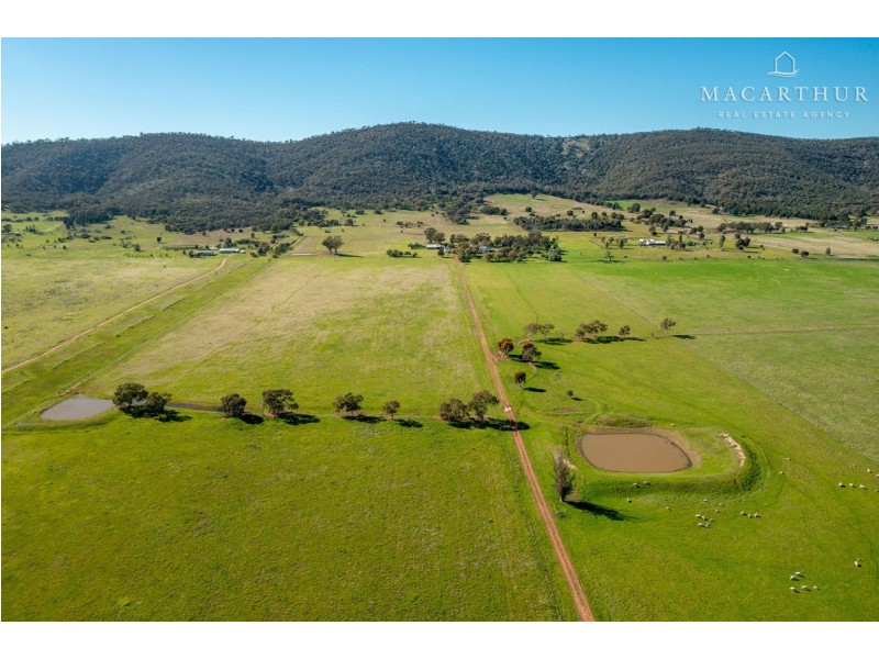 “Rockedge” 363 Vincents Road, The Rock NSW 2655