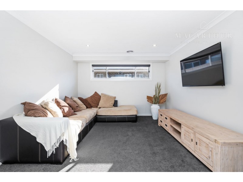 4 Paradise Drive, Gobbagombalin NSW 2650