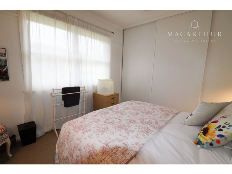 70 Mitchelmore Street, Turvey Park NSW 2650