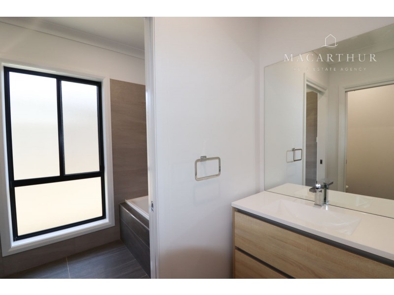 77B Coppabella Drive, Gobbagombalin NSW 2650