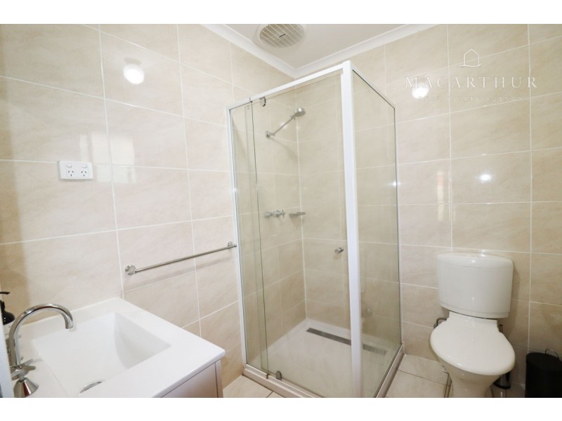 2 Egret Place, Estella NSW 2650