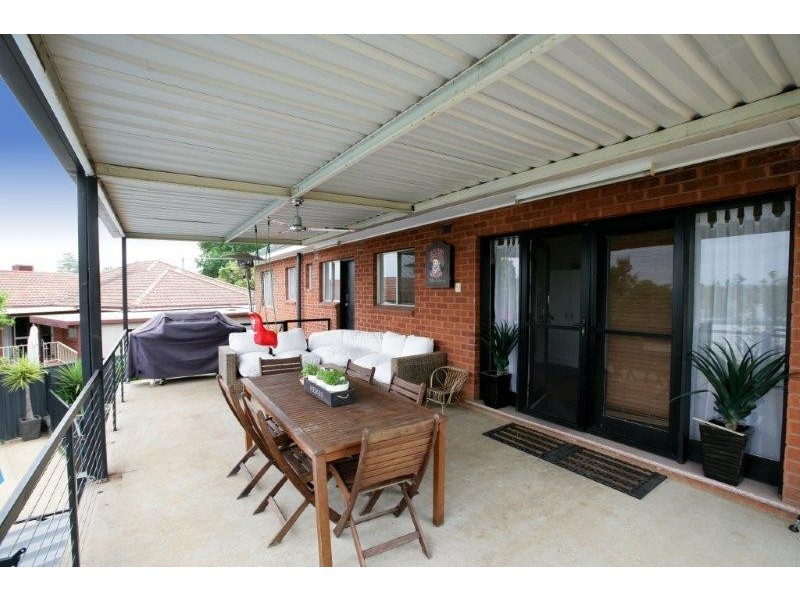 13 Plumpton Rd, Wagga Wagga NSW 2650