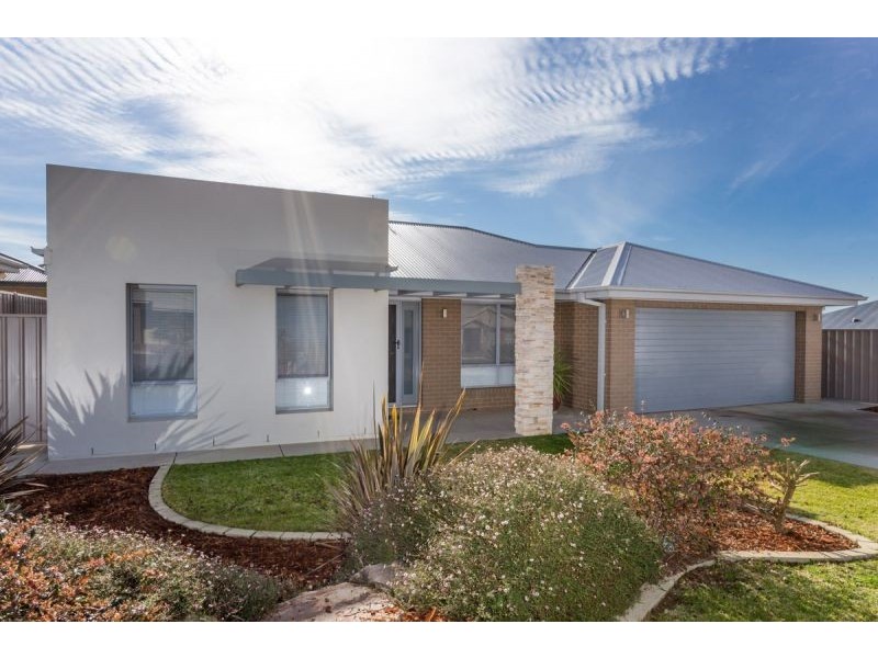 1 Barrington Street, Wagga Wagga NSW 2650