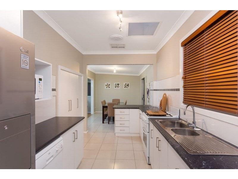 3 Koora Place, Wagga Wagga NSW 2650