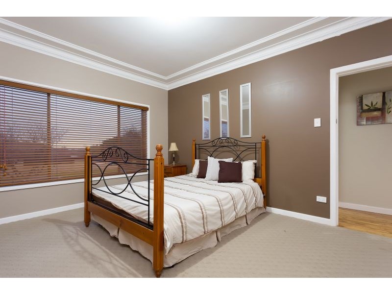 3 Koora Place, Wagga Wagga NSW 2650