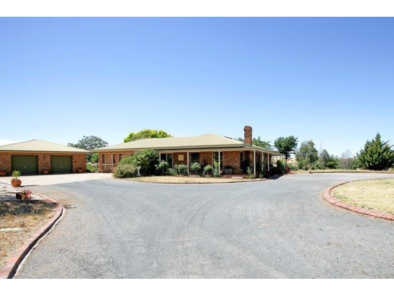 131 Albert St, Junee NSW 2663