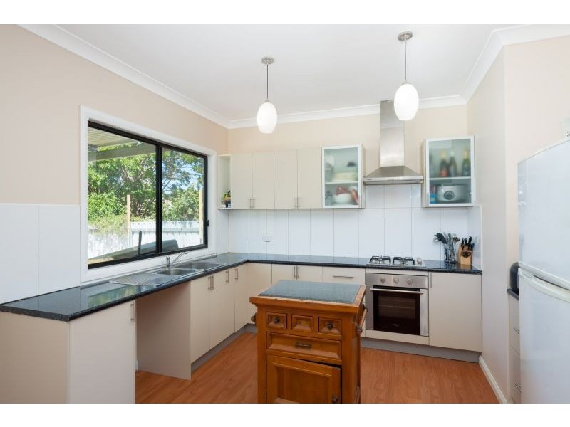 22 Bardia Street, Ashmont NSW 2650