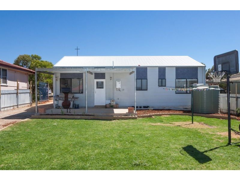 22 Bardia Street, Ashmont NSW 2650