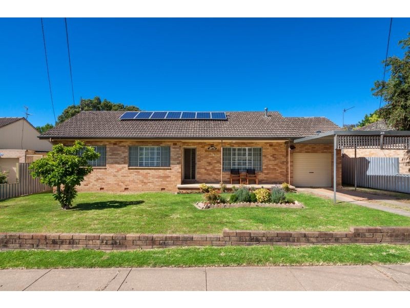 28 Stanley Street, Kooringal NSW 2650