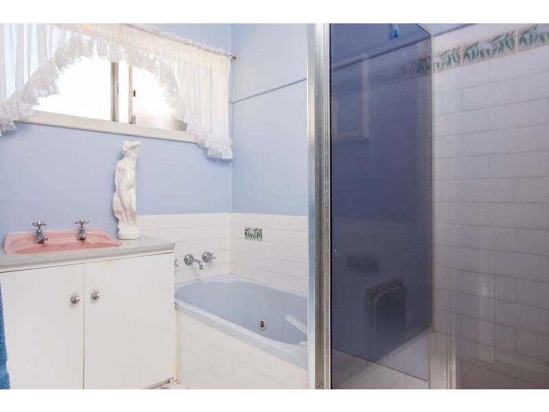 28 Stanley Street, Kooringal NSW 2650