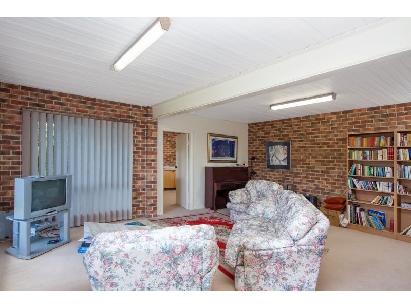 19 Amaroo Street, Kooringal NSW 2650