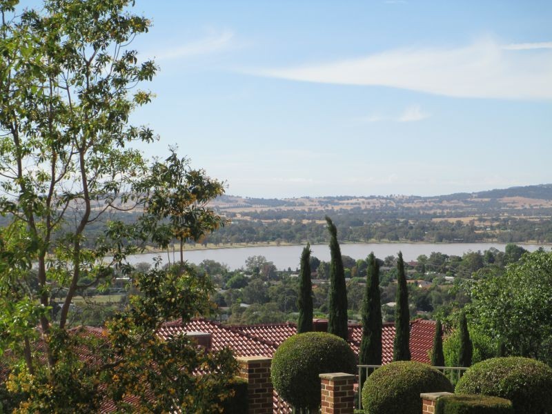 4 Neerim Close, Kooringal, Wagga Wagga NSW 2650