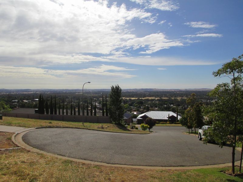4 Neerim Close, Kooringal, Wagga Wagga NSW 2650