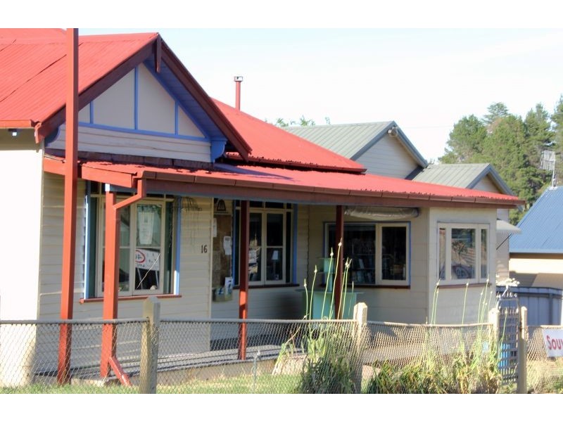 16 Bridge Street, Tumbarumba NSW 2653