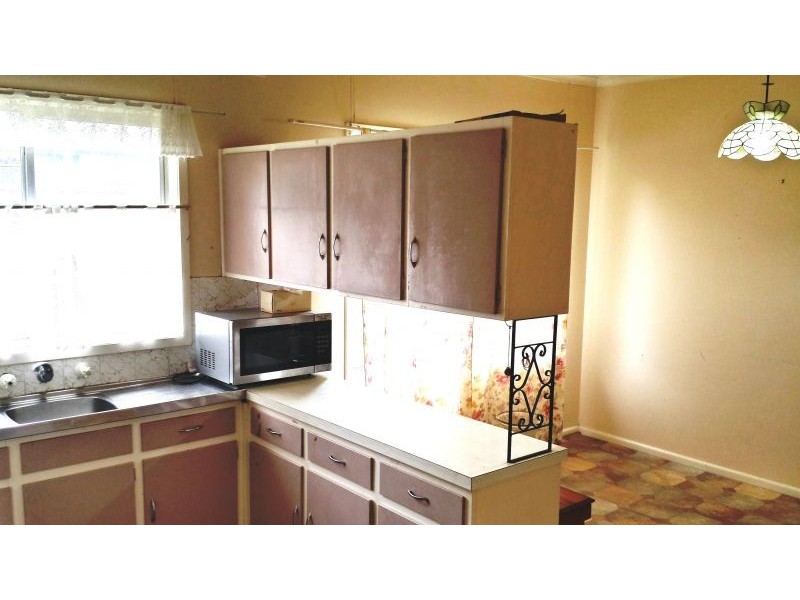 12a Spring Street, Tarcutta NSW 2652