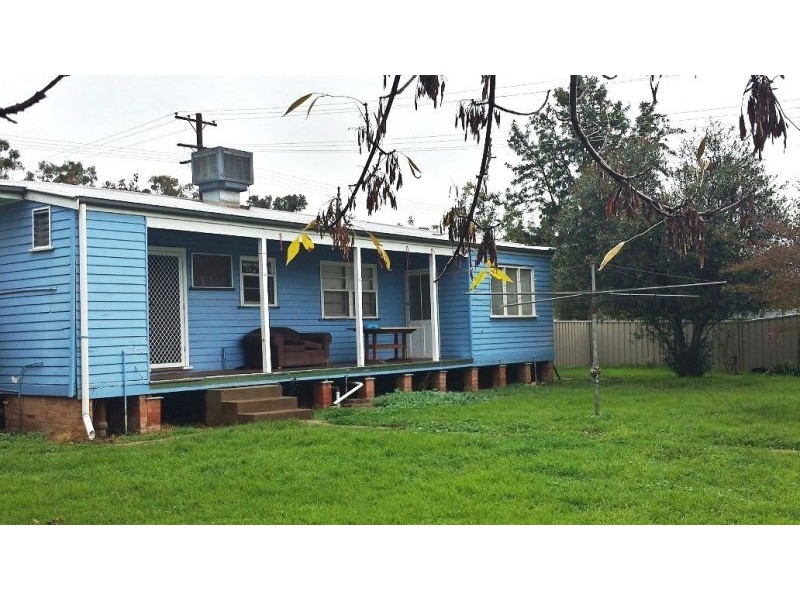 12 Cynthia Street, Tarcutta NSW 2652