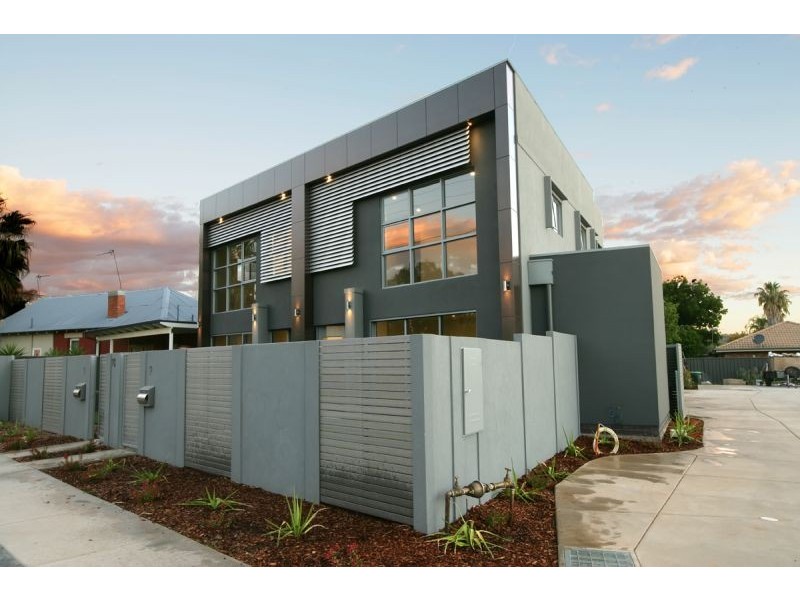 2/70 Travers Street, Wagga Wagga NSW 2650