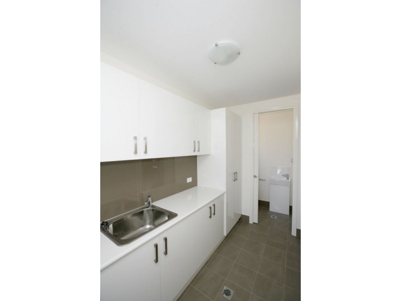 2/70 Travers Street, Wagga Wagga NSW 2650