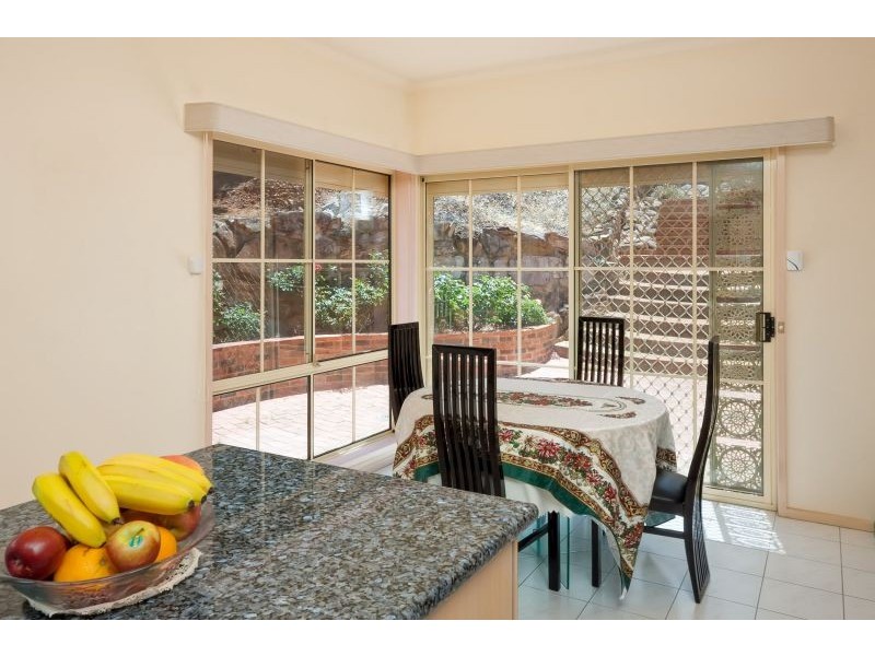 4 Gibbes Close, Kooringal Heights, Wagga Wagga NSW 2650