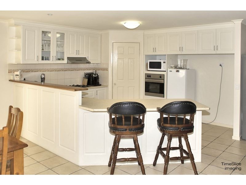 4 Headley Place, Wagga Wagga NSW 2650