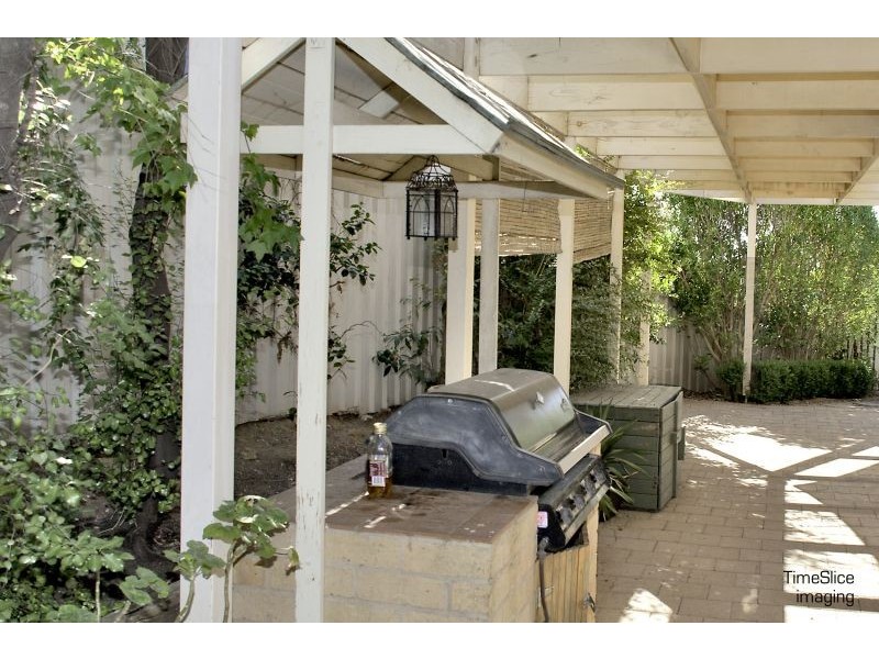 4 Headley Place, Wagga Wagga NSW 2650