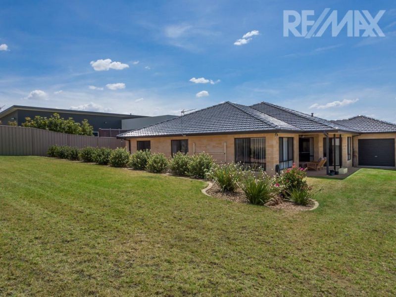 13 Osterley Street, Bourkelands NSW 2650
